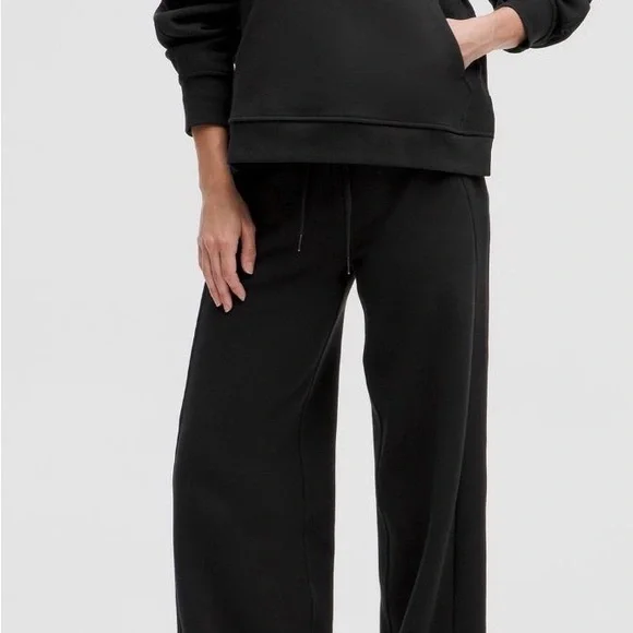 Lululemon scuba oversized, side slit hoodie Women's Black xs/s - Picture 2 of 6